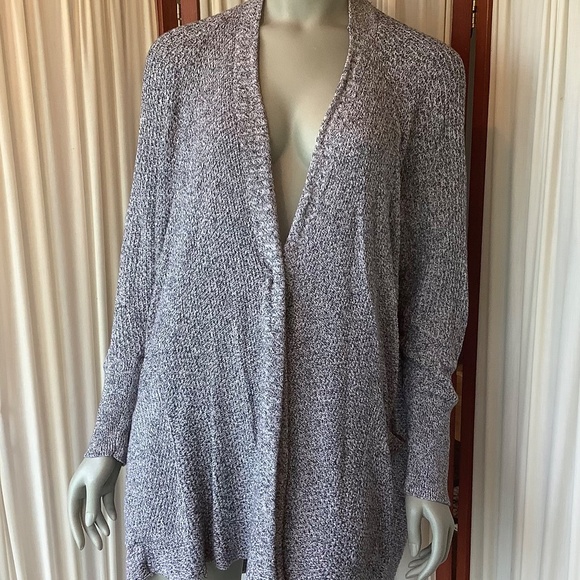 Express Women’s Gray Knit Open Cardigan Size Medium - Picture 2 of 8